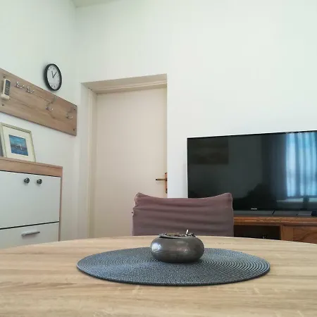 Two By The Sea Apartman Zadar