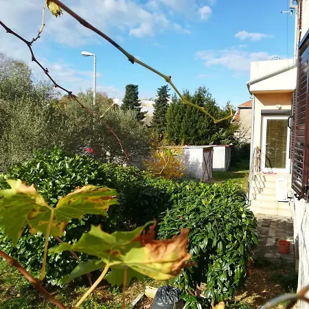 Two By The Sea 公寓 扎达尔