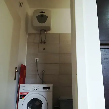 Two By The Sea 公寓